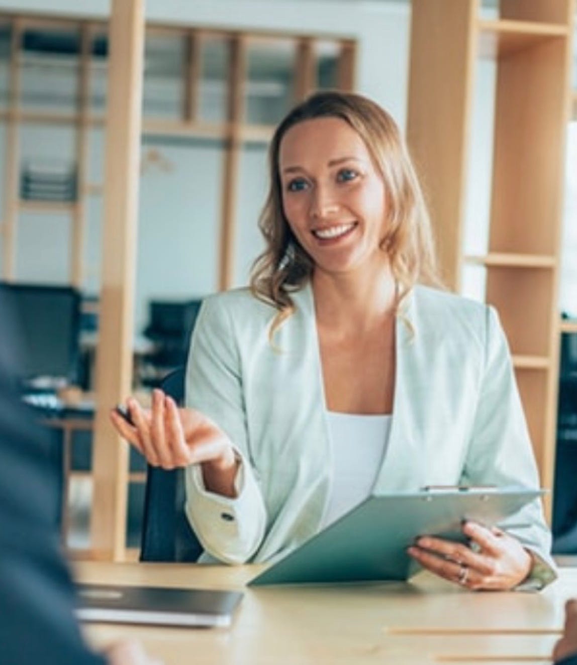 Formation en entreprise sur le développement personnel. Apprendre à gérer ses emotions, son stress, sa confiance, apprendre gérer ses comportements déviants et le faire évoluer pour aller vers plus de réussite.